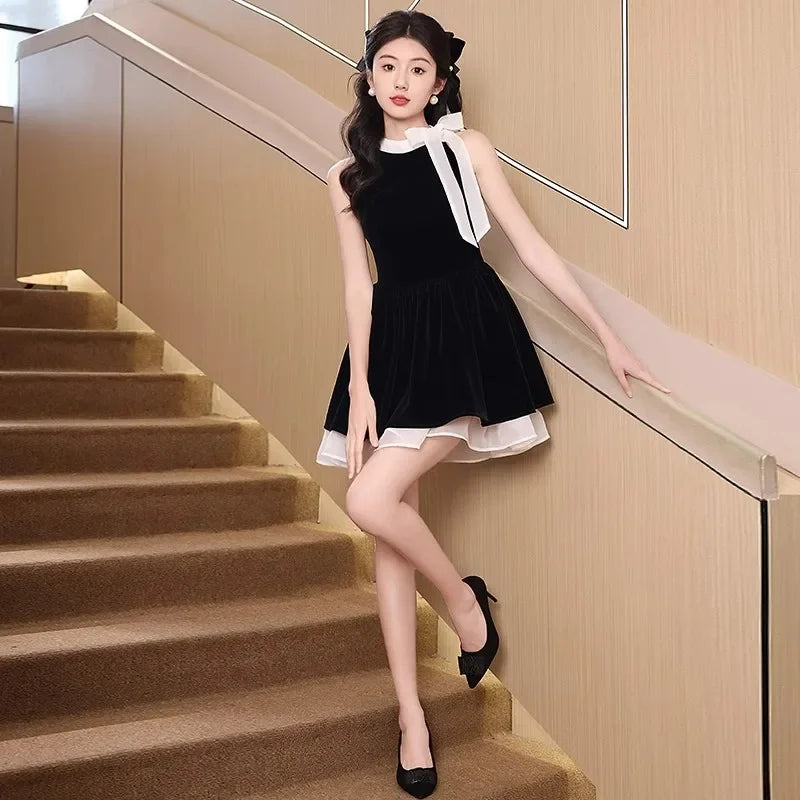 Pure Desire Sleeveless Neck Hanging Dress Women Summer French Style Elegant Small Butterfly Knot Waist Inward Short Dress